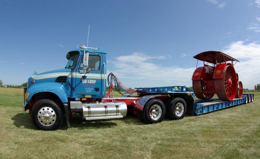 lowboy 059
