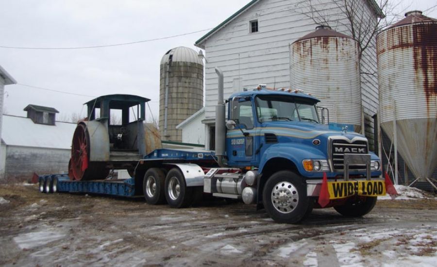 lowboy 079